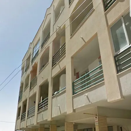 Cool Lisbon Near The Beach Daire Costa da Caparica