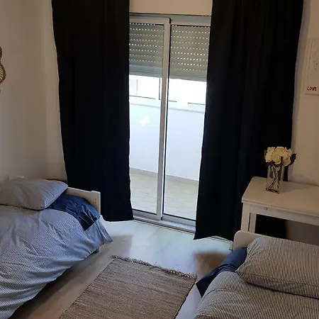 Appartement Cool Lisbon Near The Beach Costa da Caparica